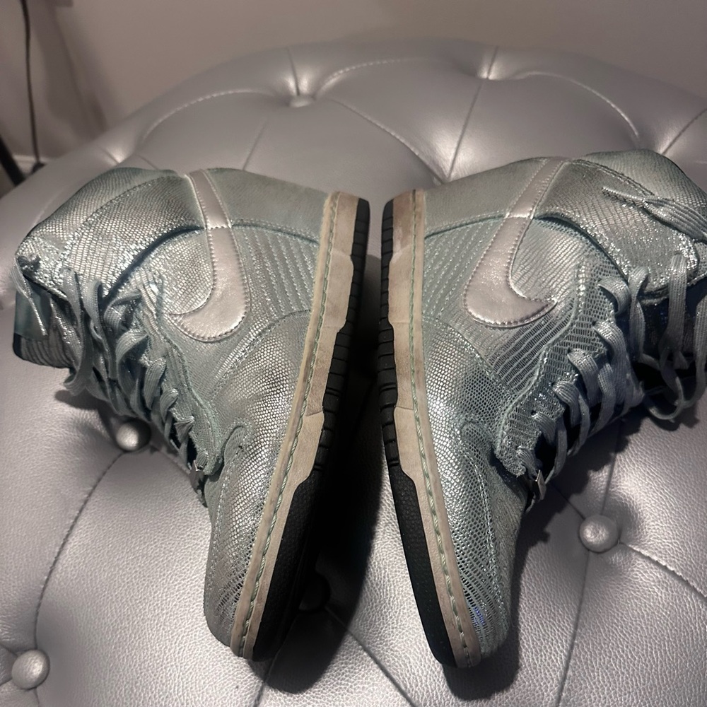 Nike WMNS Dunk SKY HI “Disco Ball” 637991-001 Metallic Silver/Glacier Ice sz 10 - Picture 2 of 9